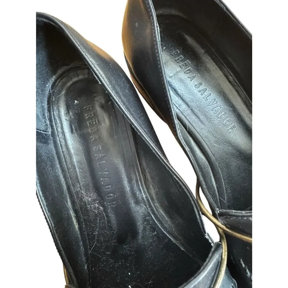 Freda Salvador Women's Light Halo Loafer Flats in black 9.5